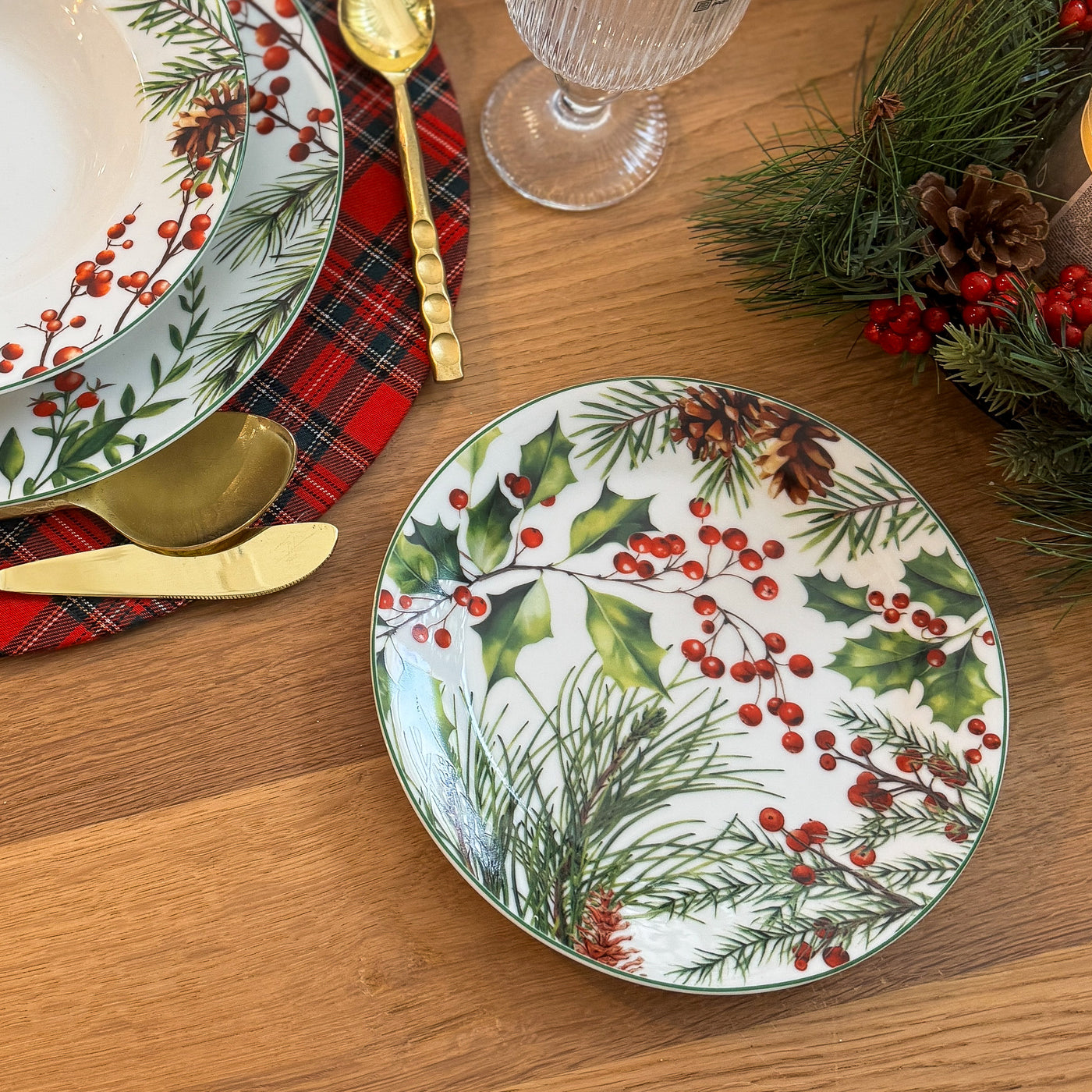 Vajilla navideña de porcelana acebo verde 18 servicios