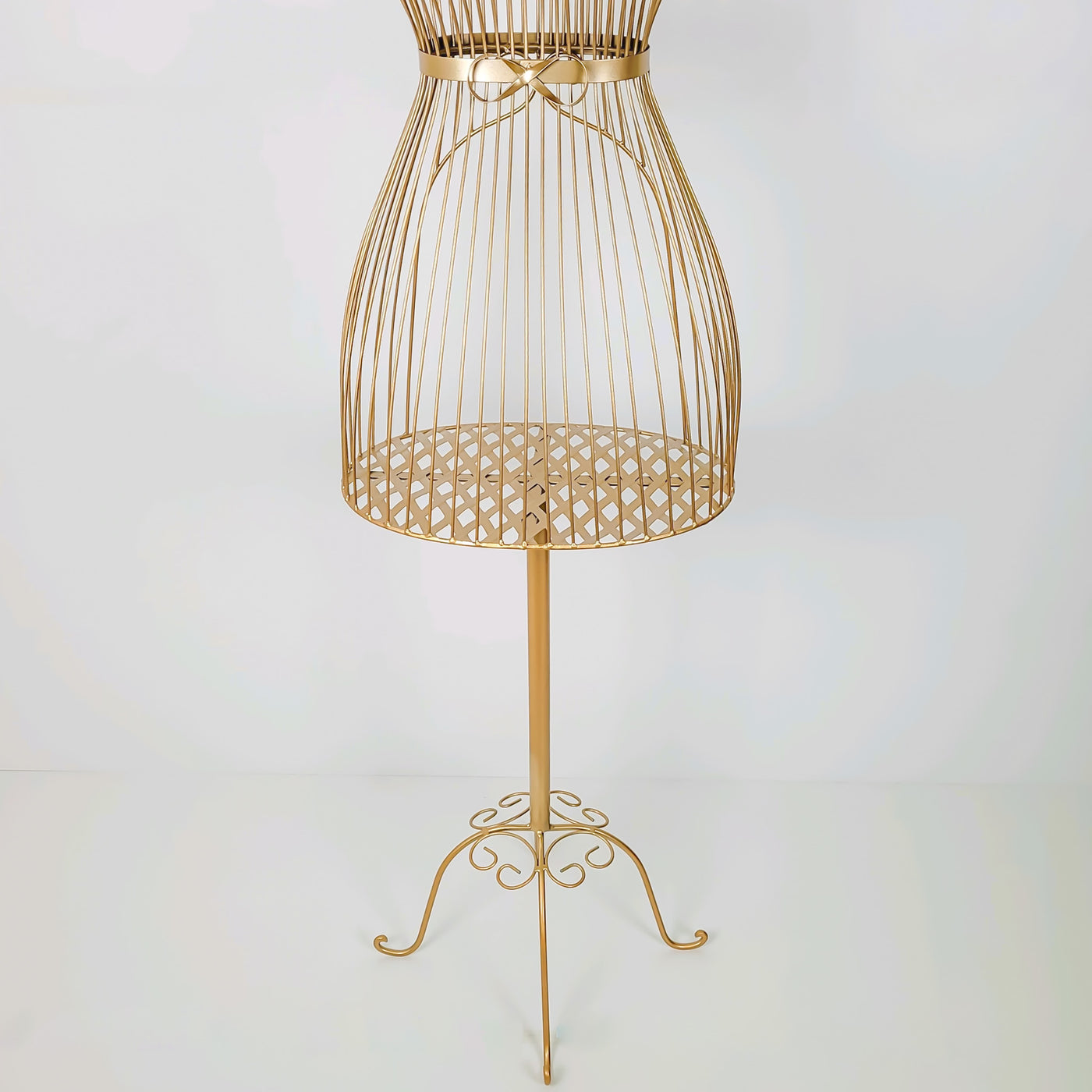 Maniquí y percha metal dorado 40x30x174 cm