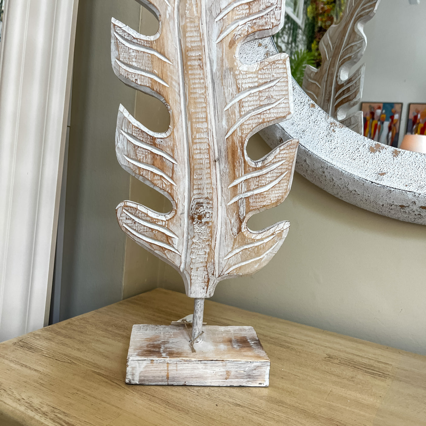 figura-hoja-madera-albasia