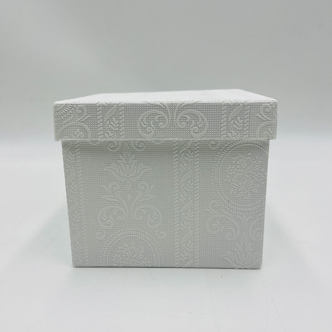 taza-rayas-azul-dorado-porcelana
