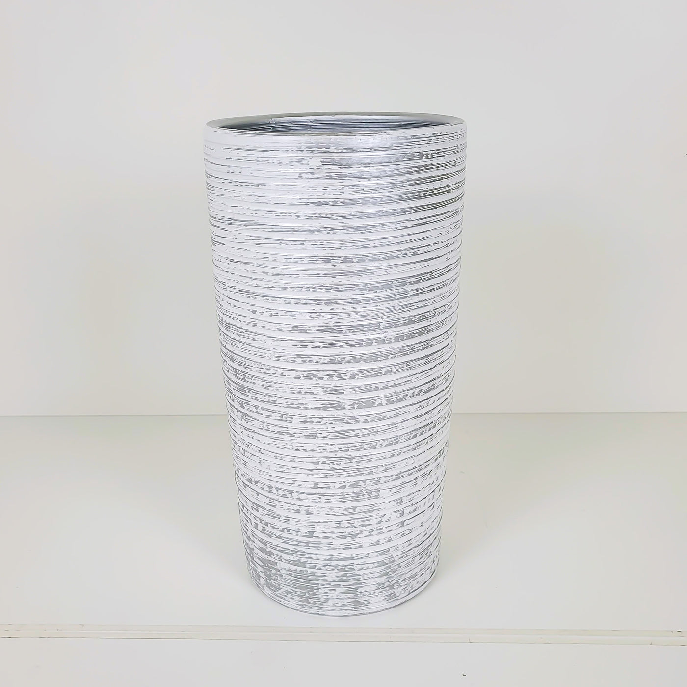Paragüero cerámica rayas plata 22x47 – Petra Decora